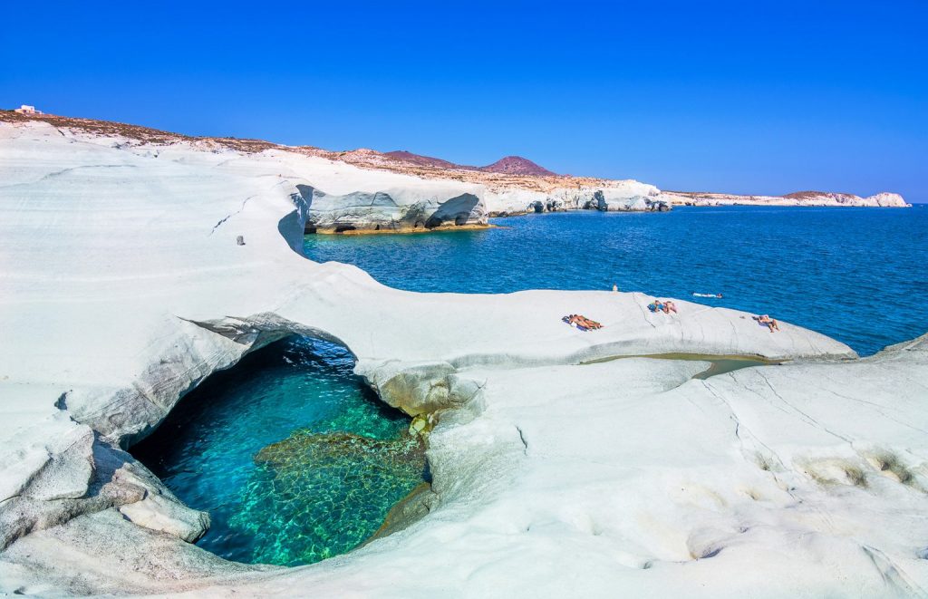 sarakiniko-beach-milos-2