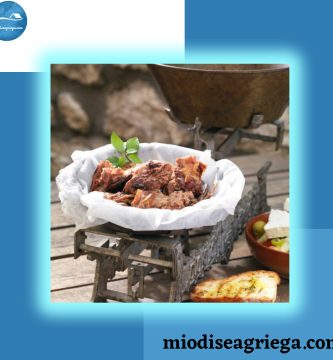 platos-tipicos-de-la-pascua-griega-canvas