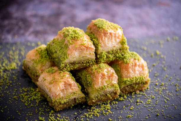 nogal-pistachio-estilo-turco-antep-baklava-presentación-baklava-de-la-cocina-turca