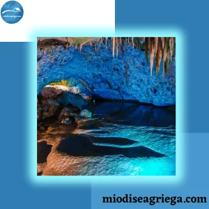 cueva-de-tzoumerka-canvas